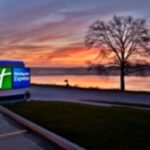 Holiday Inn Express Holiday Inn Express