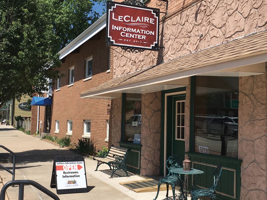 LeClaire Information Center