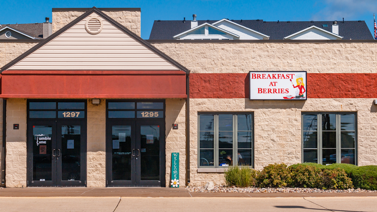 Breakfast at Berries