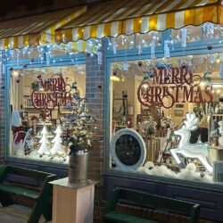 Christmas in LeClaire 2025 1